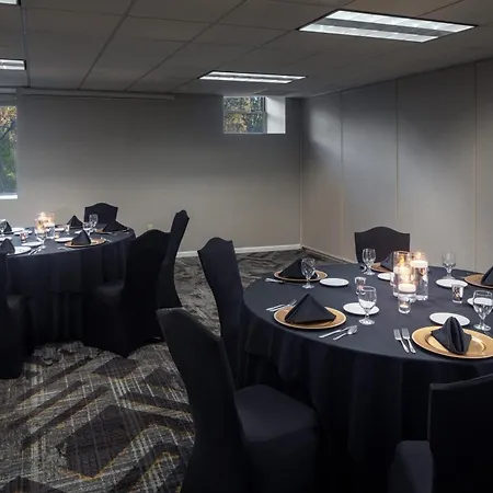 The Elms Hotel & Spa, A Destination By Hyatt Hotel-3